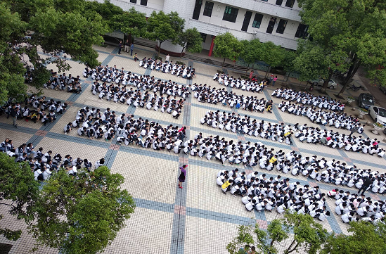 武胜烈面中学校精心组织搞演练,增强意识保平安